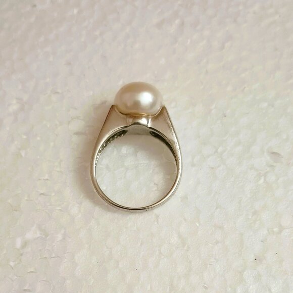 Silver Tone Large Pearl Ring 7.5 Beautiful Fashion Jewelry - Picture 3 of 10